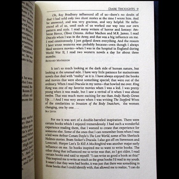 Book: Dark Thoughts on Writing By Stanley Wiater - Picture 3 of 8